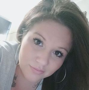 Meet your Posher, Veronica